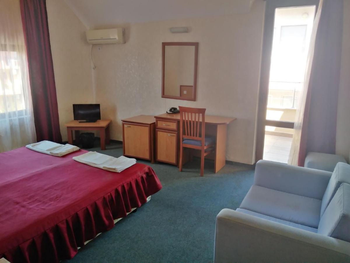 Хотел Кантилена Nesebar Exterior photo