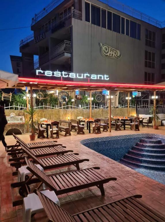 Хотел Кантилена Nesebar Exterior photo